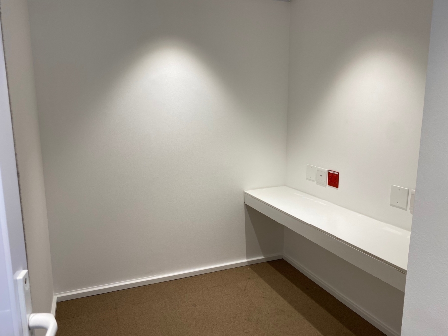 To Let Commercial Property for Rent in Mouille Point Western Cape